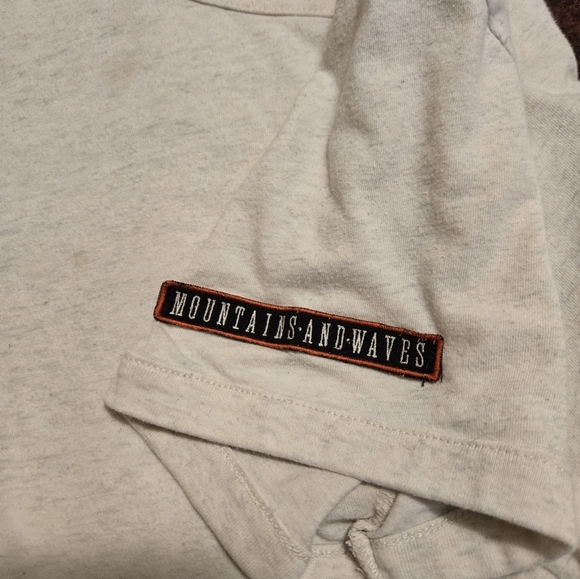 Roxy Patch Shirt Size XL Has Some Staining, See Pics - Picture 3 of 12